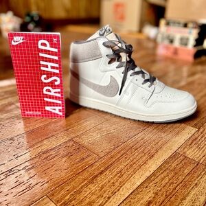 Nike Air Ship